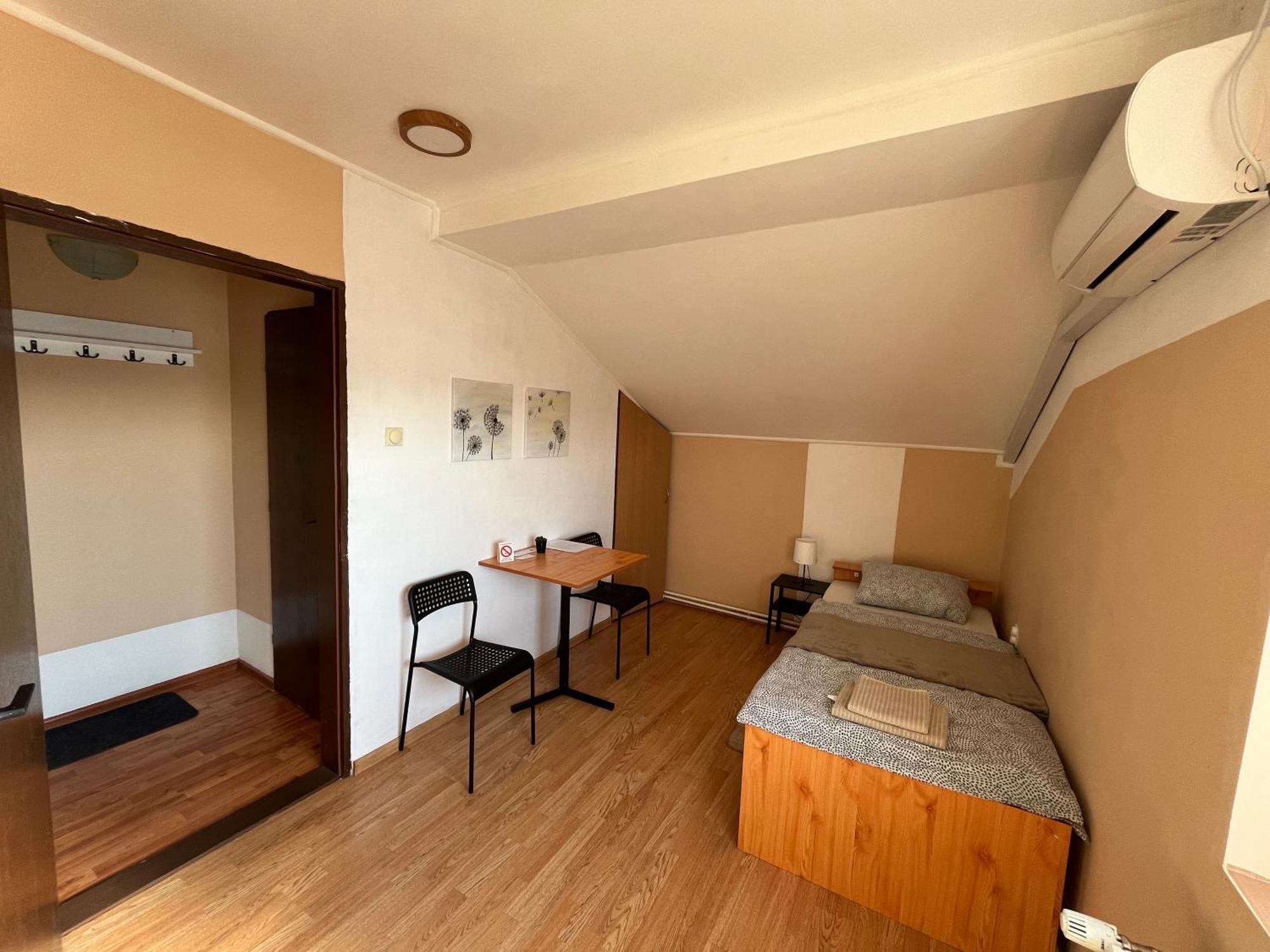 Sobe Zoka Apartment Subotica Exterior photo