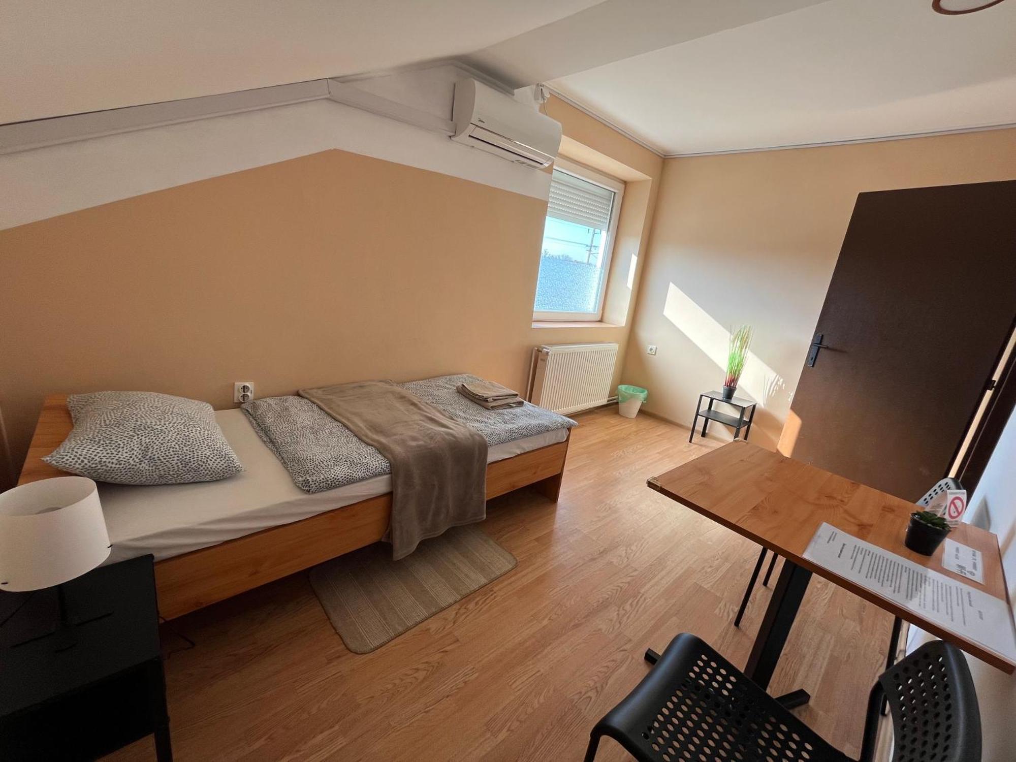 Sobe Zoka Apartment Subotica Exterior photo